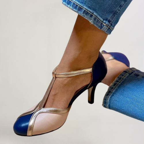 Orlaug | T-stropp pumps med fargeblokker og retro-preg