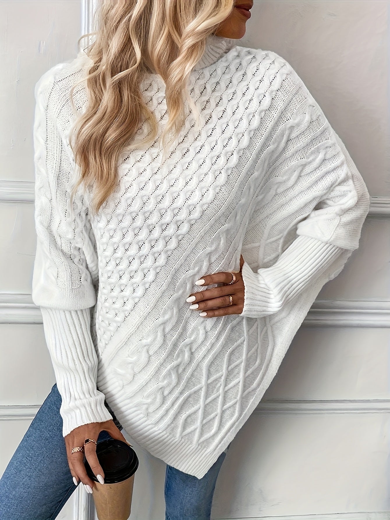 Marta | Elegant Asymmetrisk Strikkegenser