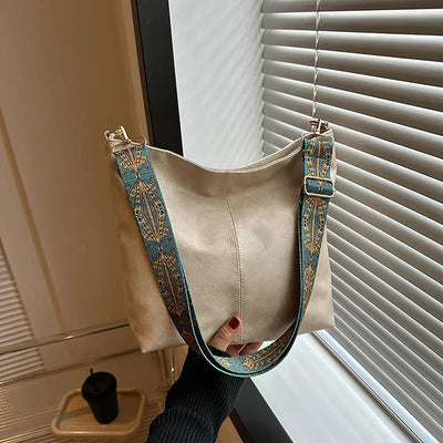 Embjørg | Klassisk skulderveske med justerbar mønstrete stropp