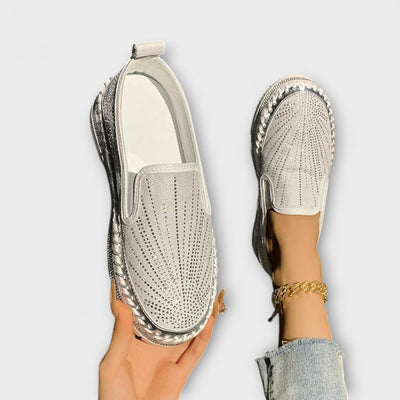 Sable | Slip-on med glitrende steindetaljer